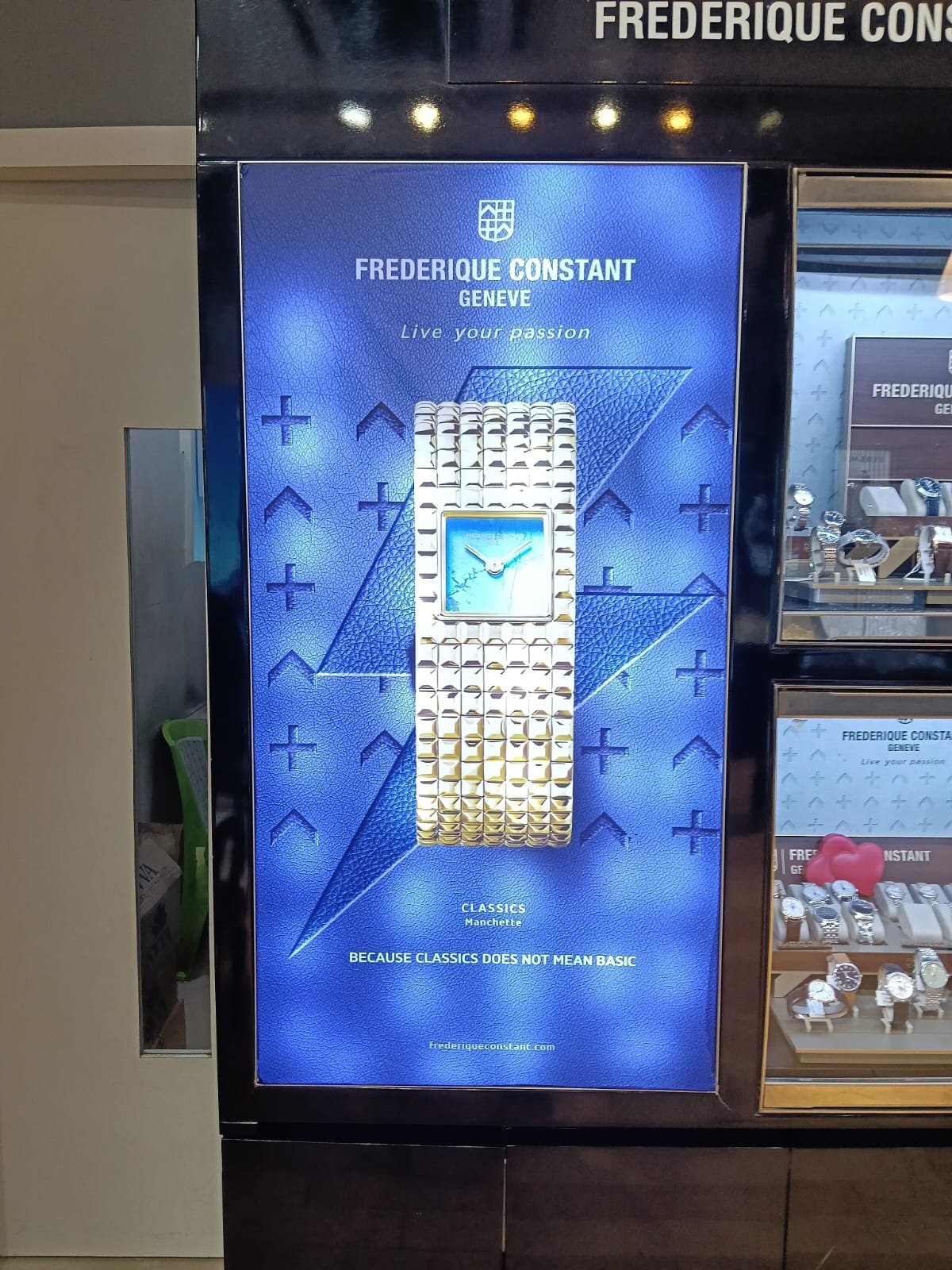 Helios mastra caten, FABRIC SIGNAGE